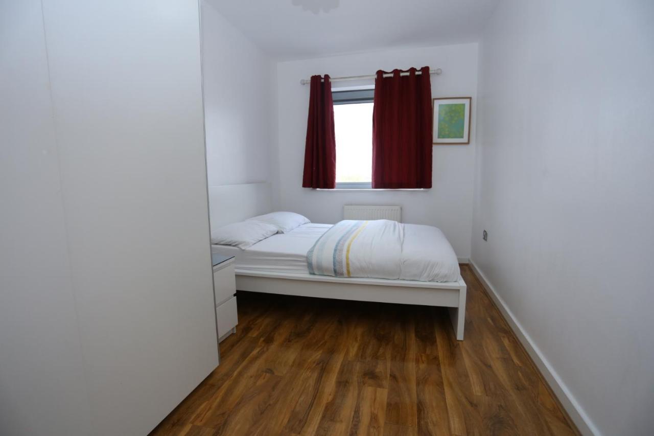 Lovely 2 Bed 2 Toilet Hill House River View Apartment Londra Dış mekan fotoğraf